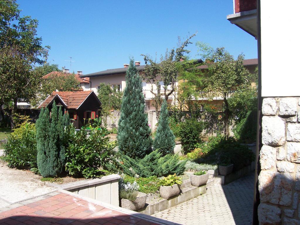 Family Guesthouse Greenslo Ljubljana Exterior foto